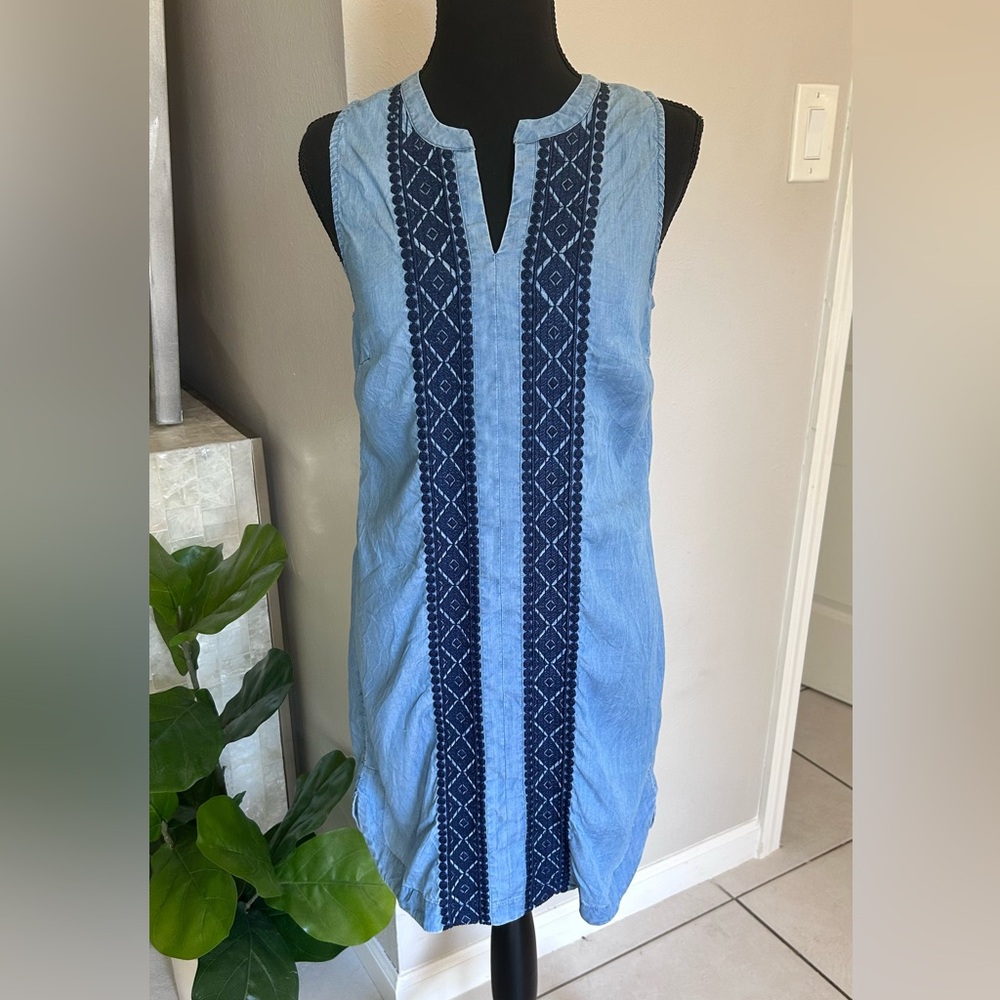 Crown & Ivy Embroidered Denim Dress